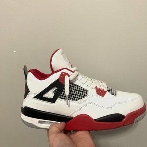 Jordan 4 Fire Red
